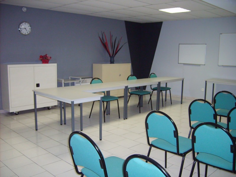 Salle de réunion pour séminaires professionnels, particuliers et associations
